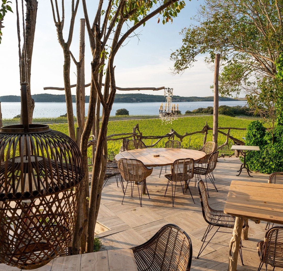 La terrasse de Veni è Posa au Domaine Terra Vecchia